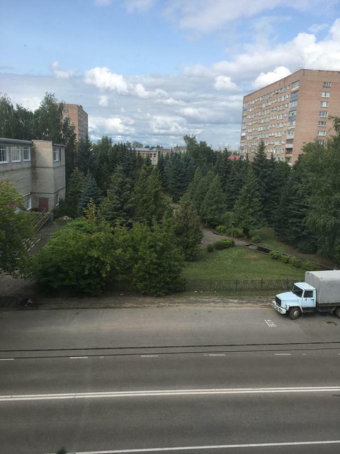 Flat in the city center Apartamento Rybinsk Exterior foto